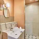 Centre De By Prestige Apartment *