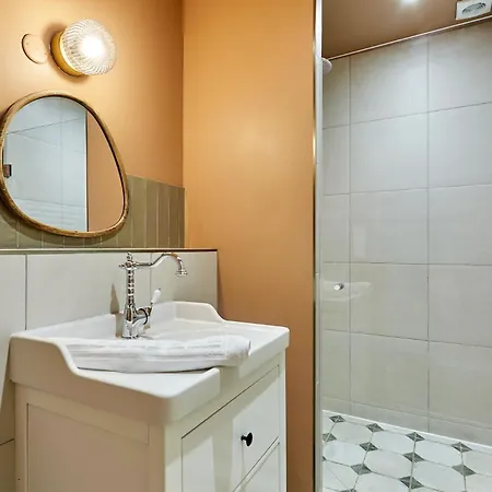 Centre De By Prestige Apartment