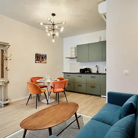 Centre De By Prestige Paris