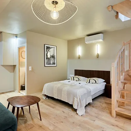 Centre De By Prestige * Paris